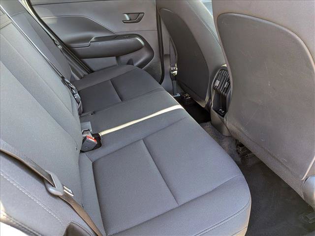 Used 2025 Hyundai Kona SEL FWD image 18