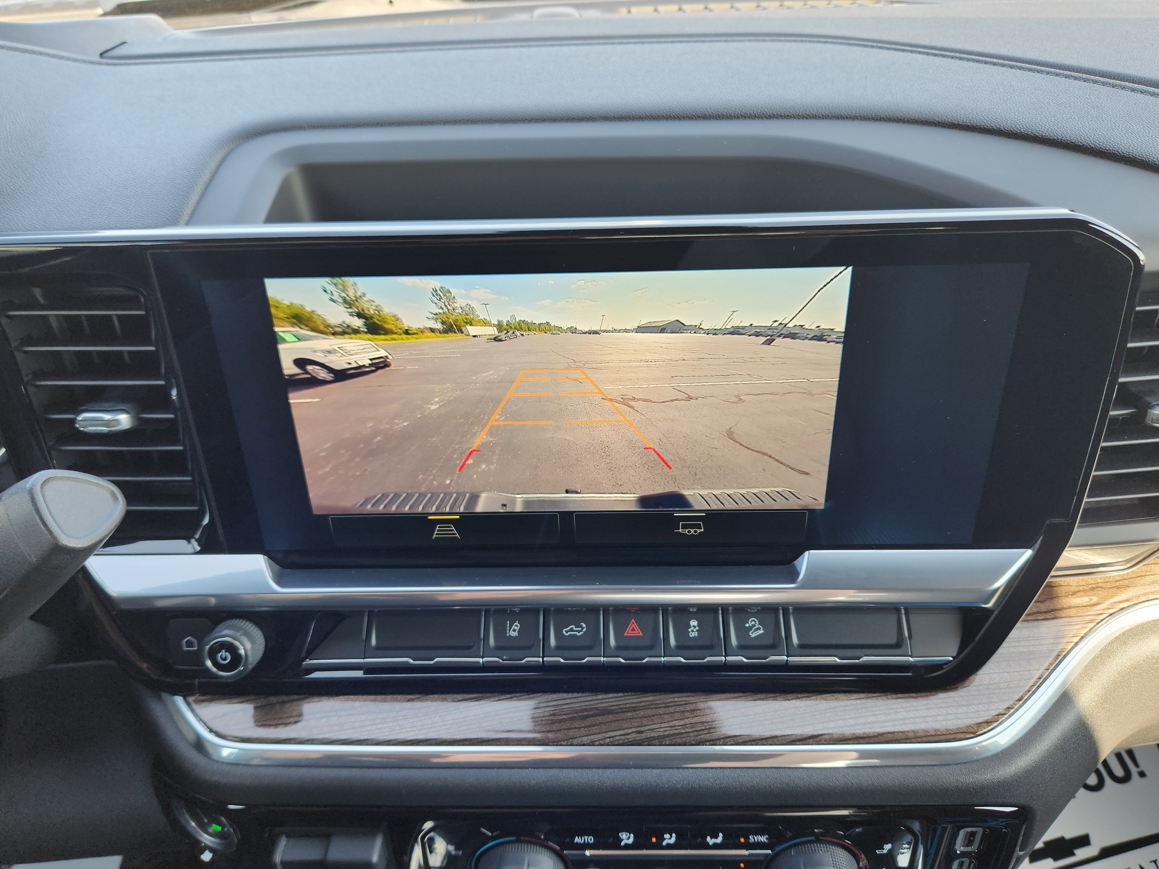 Used 2024 Chevrolet Silverado 2500 LT image 20