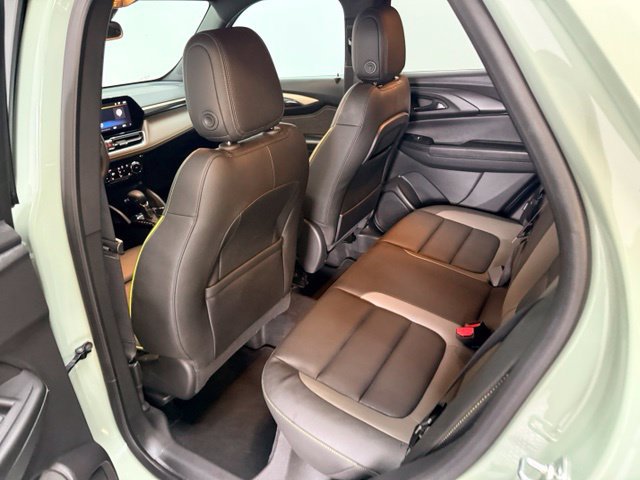 Used 2024 Chevrolet TrailBlazer ACTIV w/ Convenience Package AWD/4WD image 32