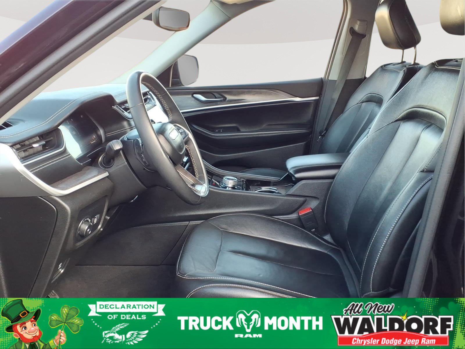 Used 2023 Jeep Grand Cherokee Limited image 8