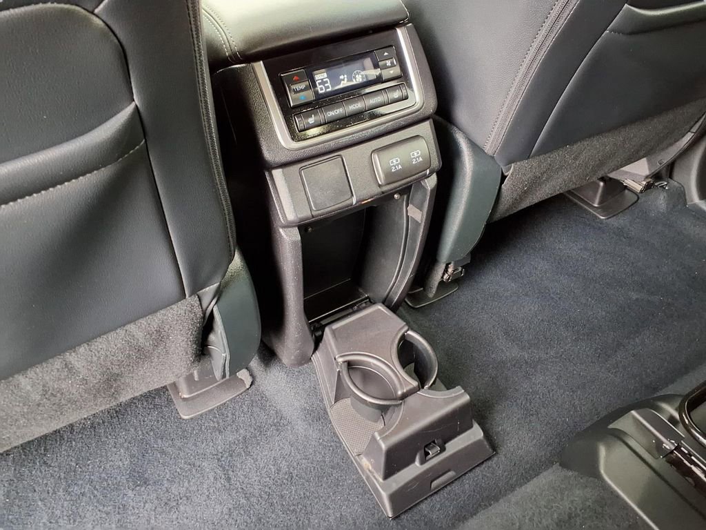 Used 2021 Subaru Ascent Limited w/ Technology Package image 24