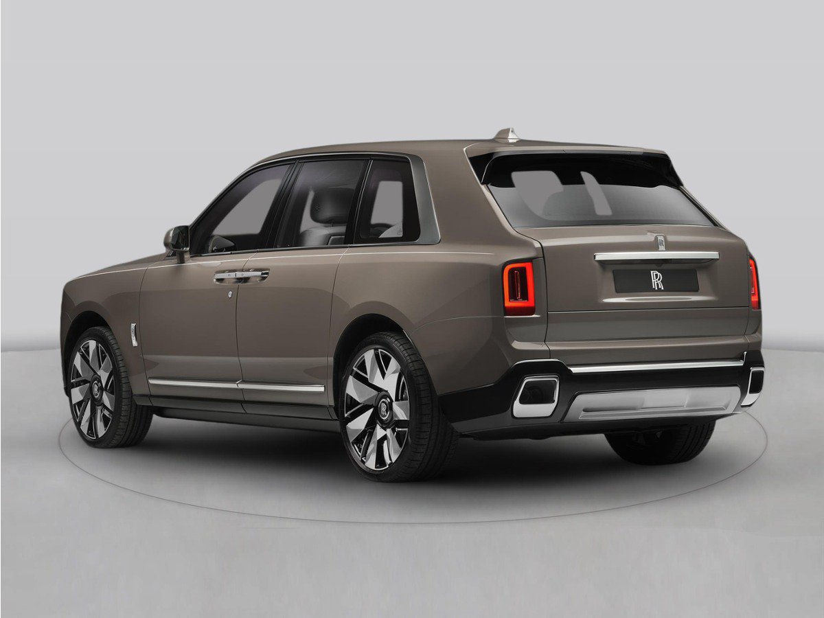 New 2027 Rolls-Royce Cullinan Black Badge AWD/4WD image 1