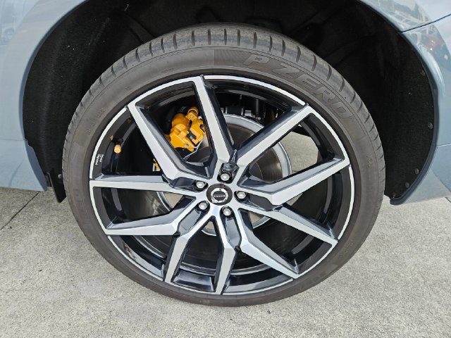 Certified 2024 Volvo XC60 T8 Polestar AWD/4WD image 9