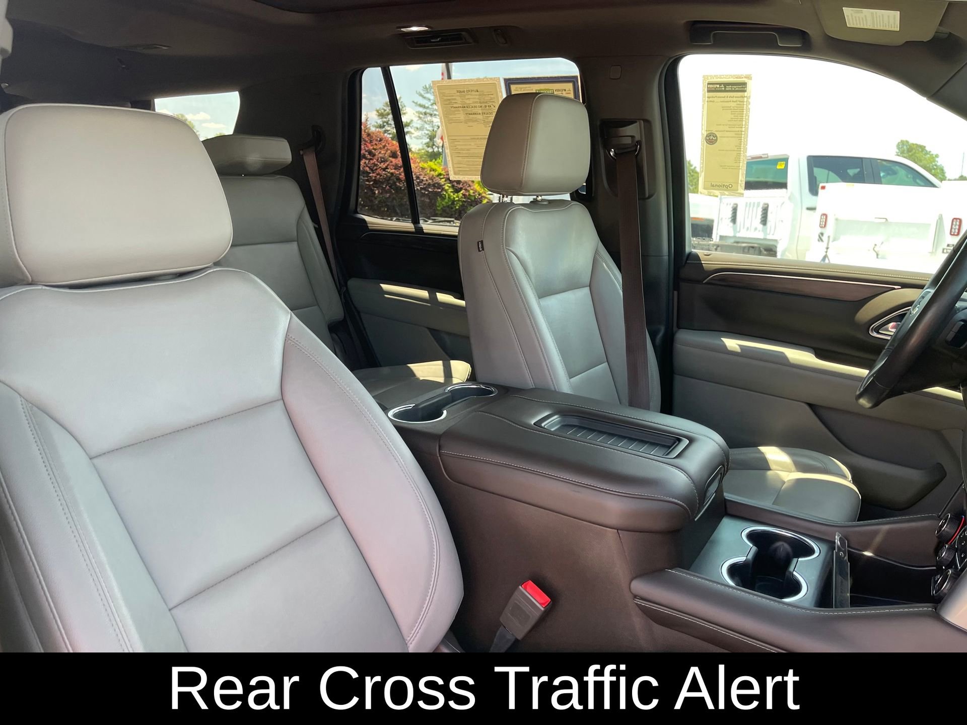 Used 2021 Chevrolet Tahoe LT w/ LT Signature Plus Package AWD/4WD image 27