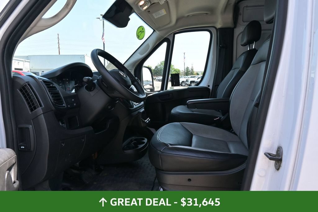 Used 2025 RAM ProMaster 2500 w/ Convenience Group FWD image 15