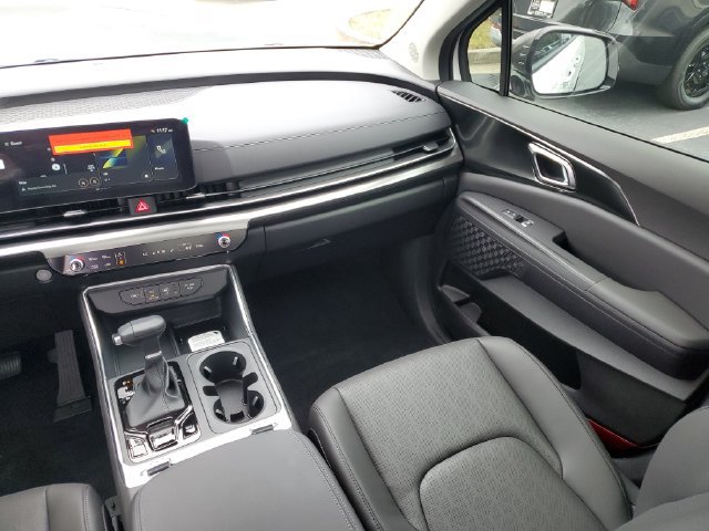 New 2027 Kia Carnival SX w/ Dark Edition Package FWD image 12