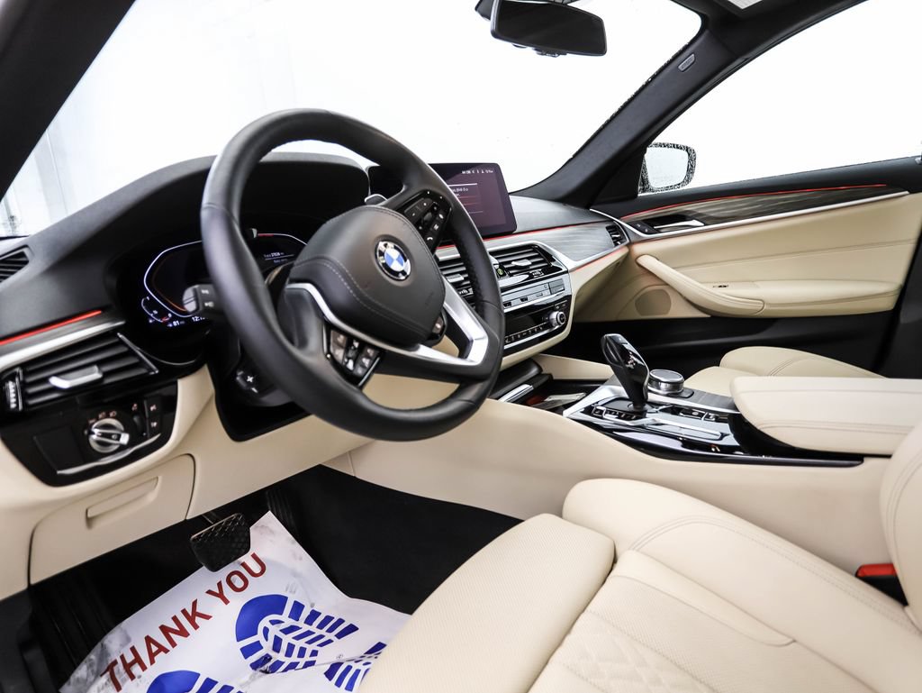 Certified 2023 BMW 530i xDrive AWD/4WD image 10