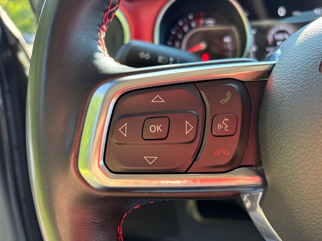 Used 2022 Jeep Wrangler Unlimited Rubicon w/ LED Lighting Group AWD/4WD image 19