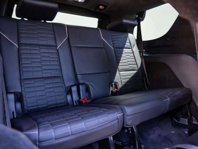 Used 2026 Cadillac Escalade V AWD/4WD image 14