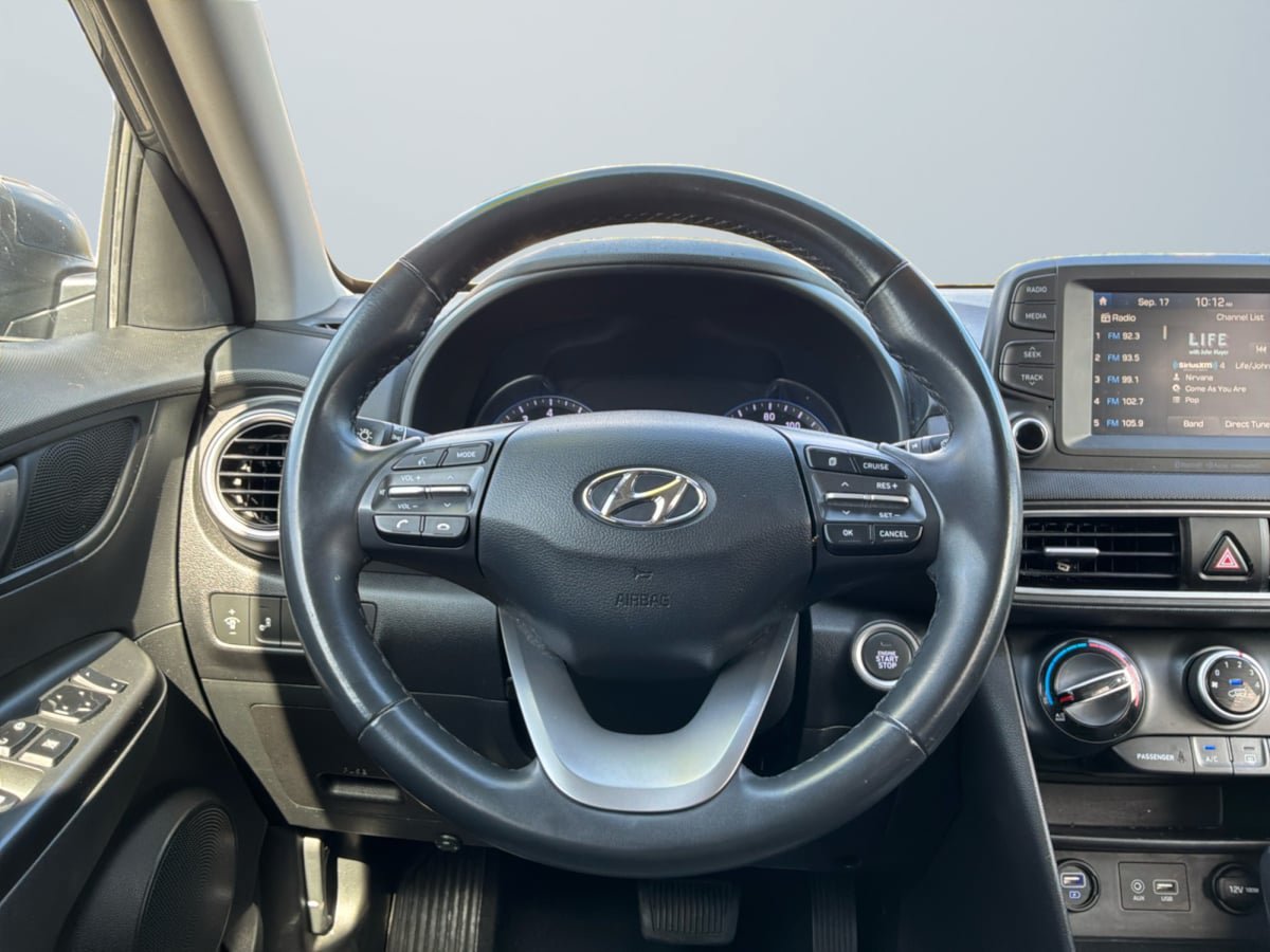 Used 2021 Hyundai Kona SEL w/ Cargo Package FWD image 11
