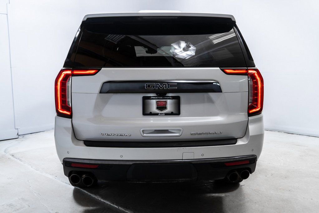 Used 2024 GMC Yukon XL Denali Ultimate image 5