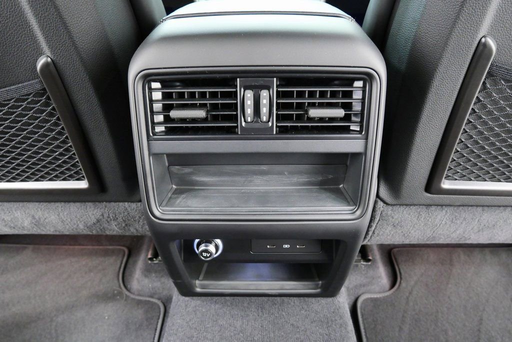Used 2025 Porsche Cayenne GTS image 22