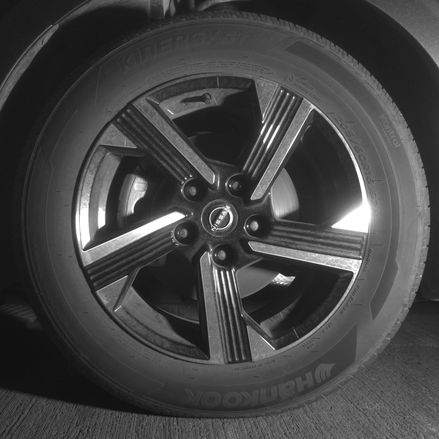 Used 2025 Nissan Sentra SV image 12