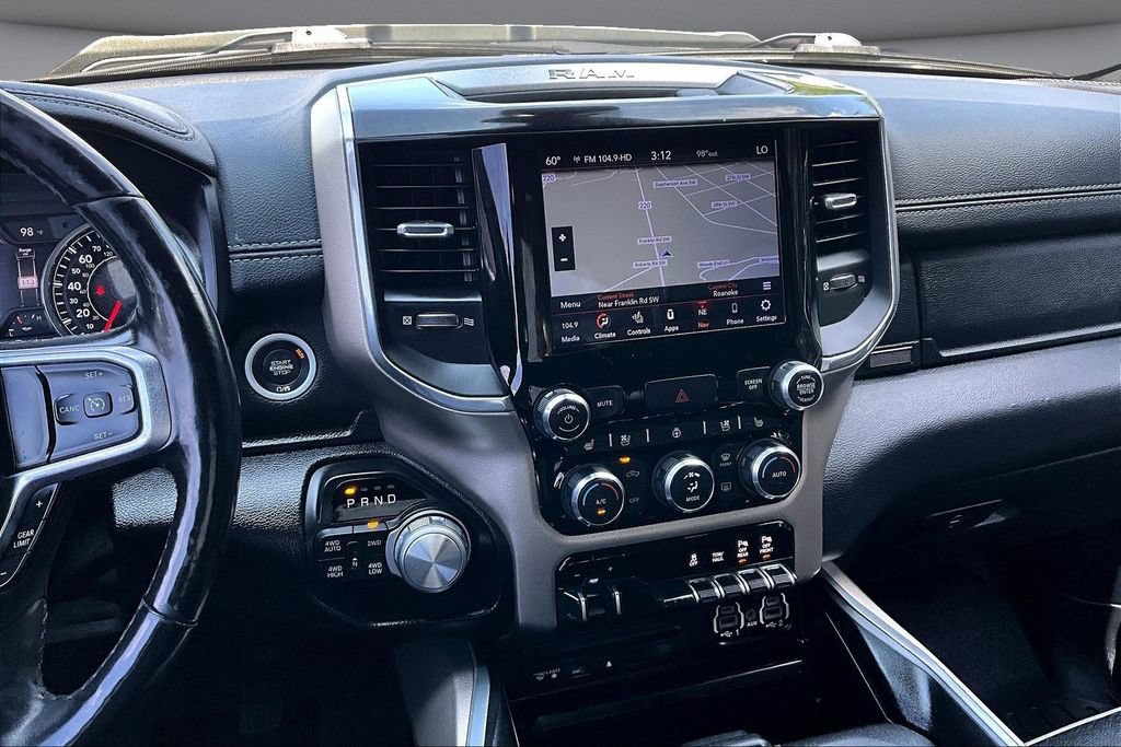 Used 2019 RAM 1500 Laramie w/ Sport Appearance Package AWD/4WD image 10