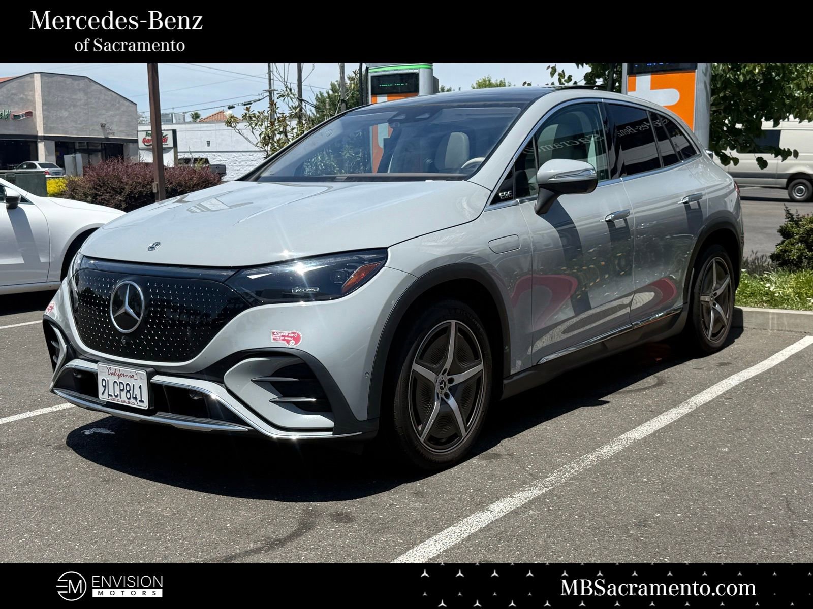 Used 2023 Mercedes-Benz EQE 500 4MATIC SUV video 1