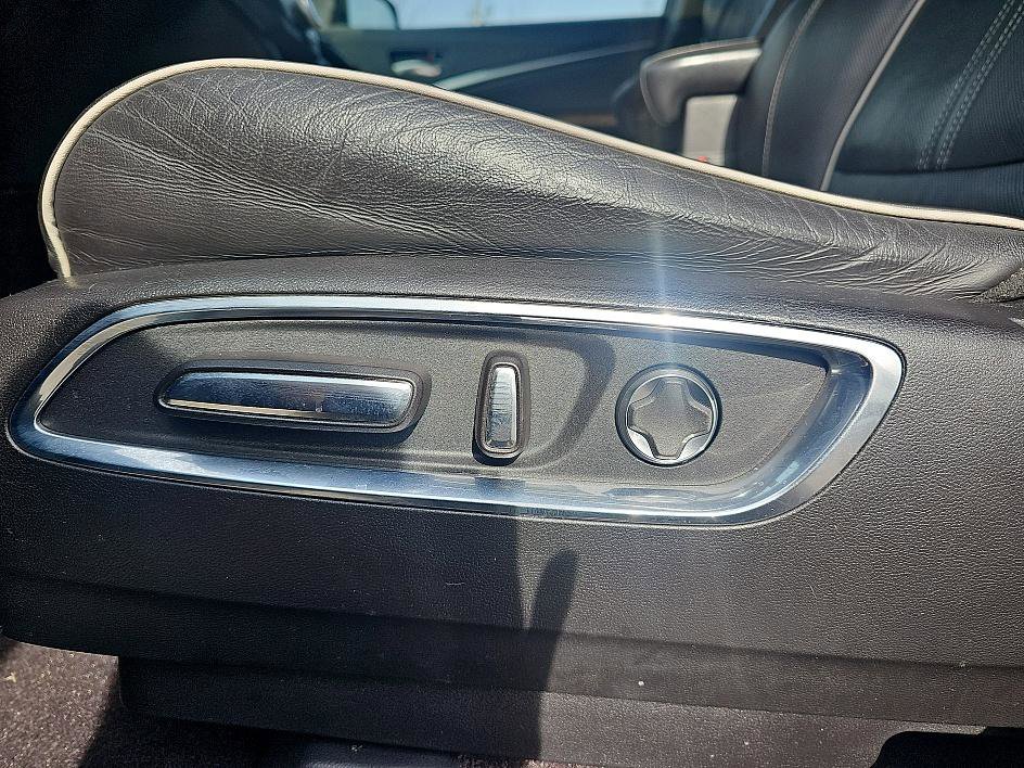 Used 2020 Acura MDX SH-AWD w/ Advance Package image 15