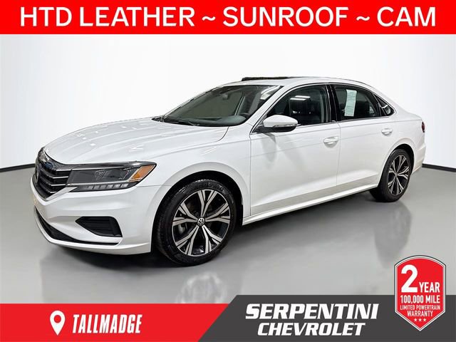 Used 2021 Volkswagen Passat 2.0T SE image 1