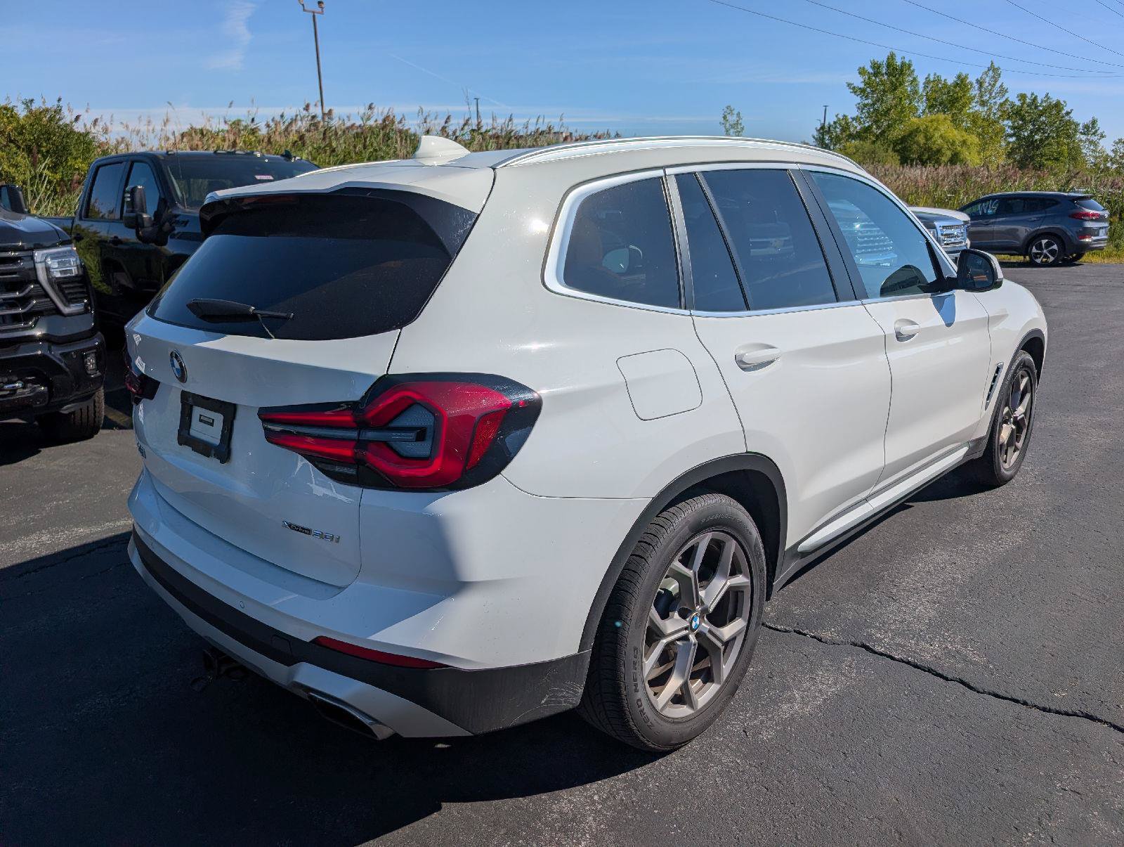 Used 2022 BMW X3 xDrive30i w/ Convenience Package AWD/4WD image 7