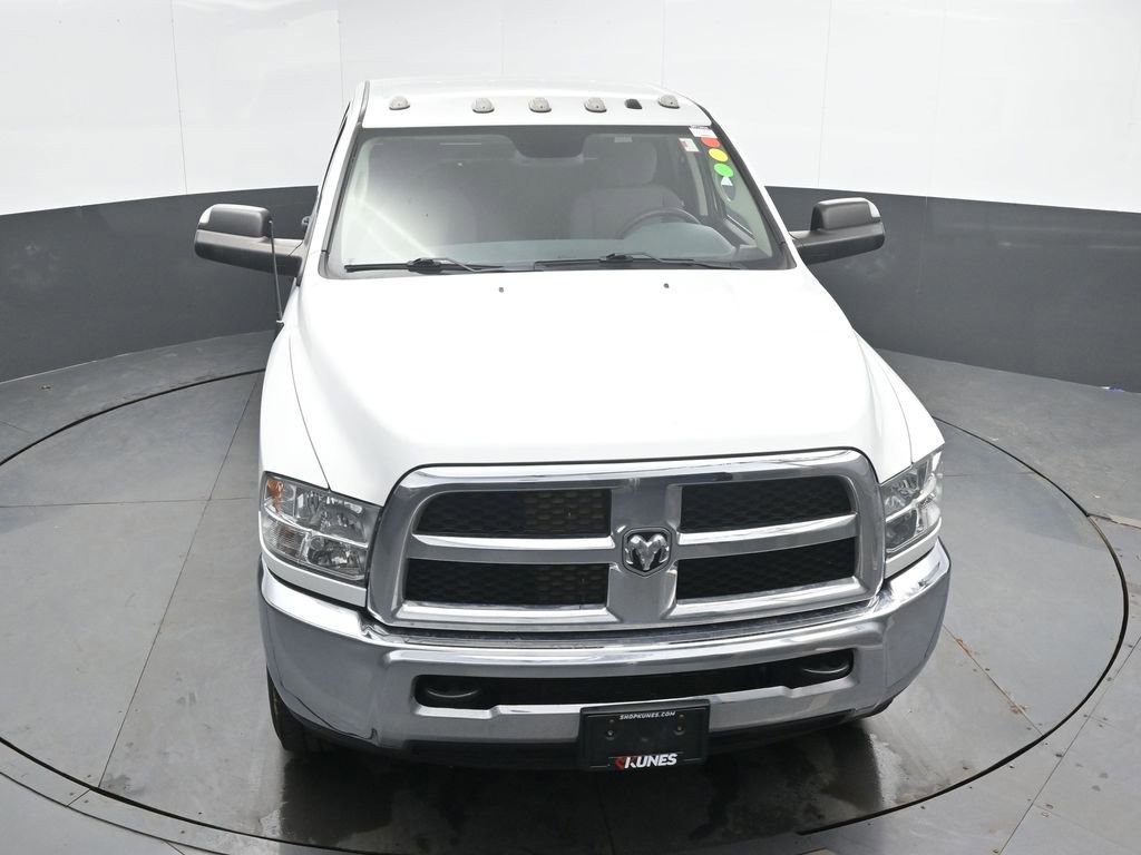 Used 2018 RAM 2500 Tradesman w/ Chrome Appearance Group image 35