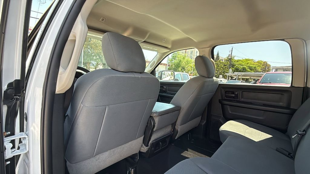 Used 2018 RAM 1500 Express w/ Express Value Package RWD image 26