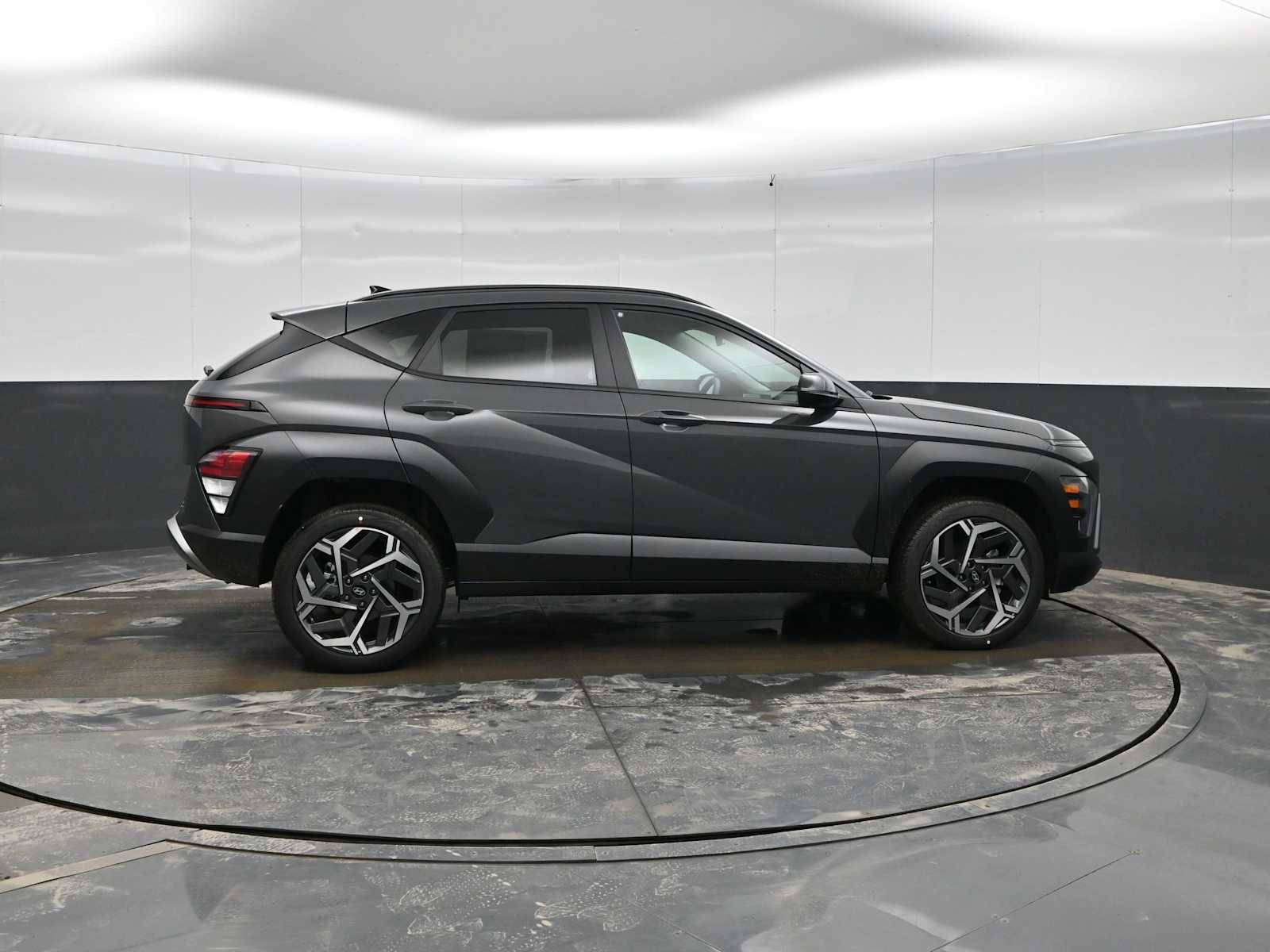 New 2026 Hyundai Kona SEL Premium image 9