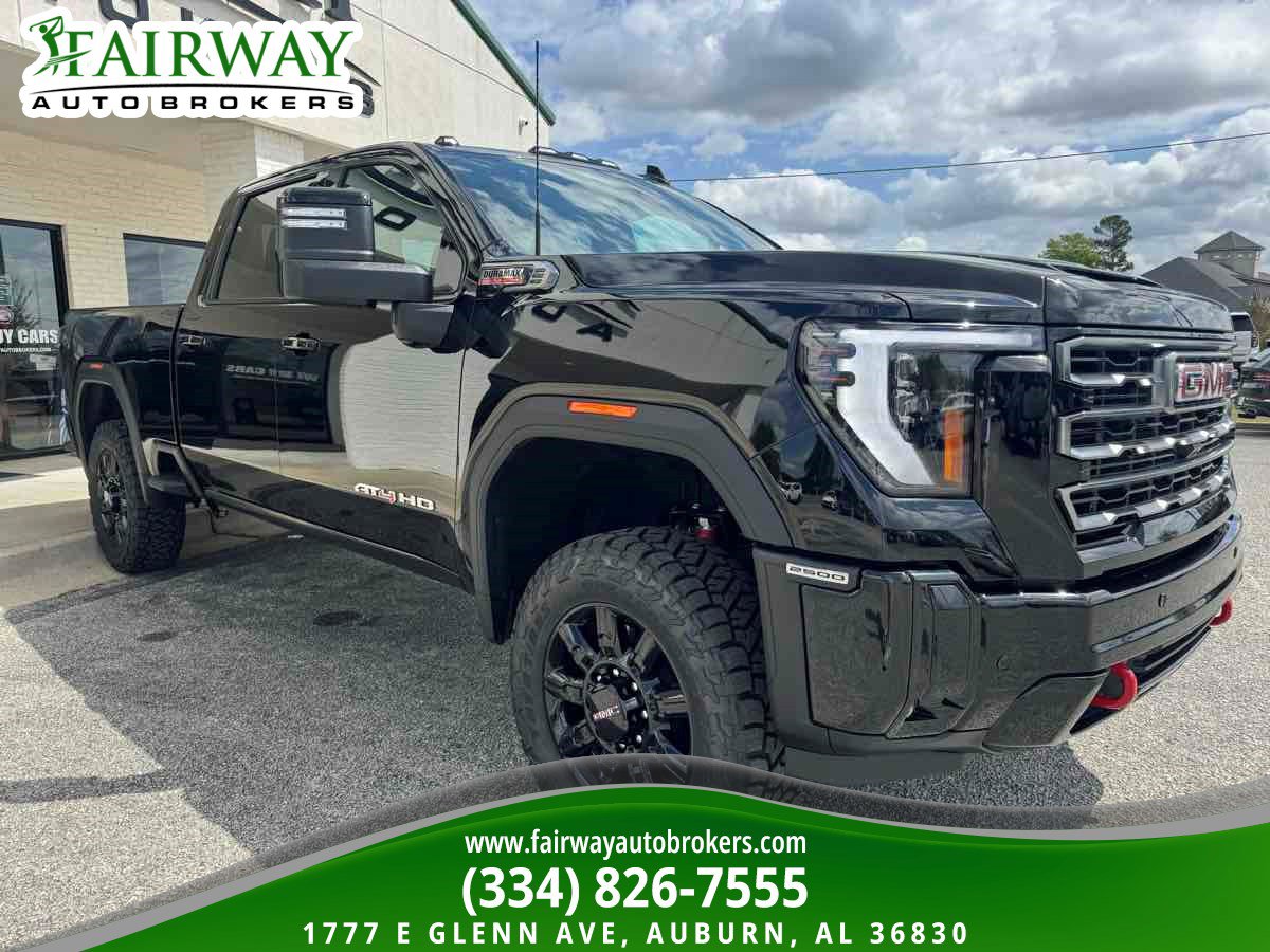 Used 2025 GMC Sierra 2500 AT4 w/ Technology Package image 4