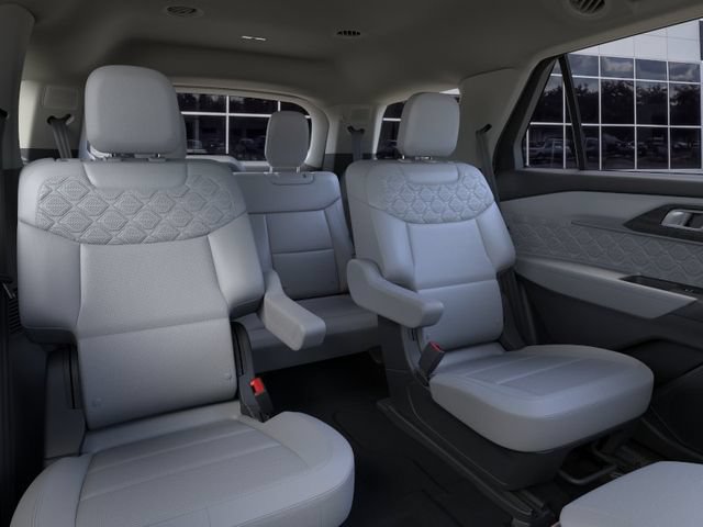 New 2026 Ford Explorer Platinum w/ LUX Leather Package AWD/4WD image 13