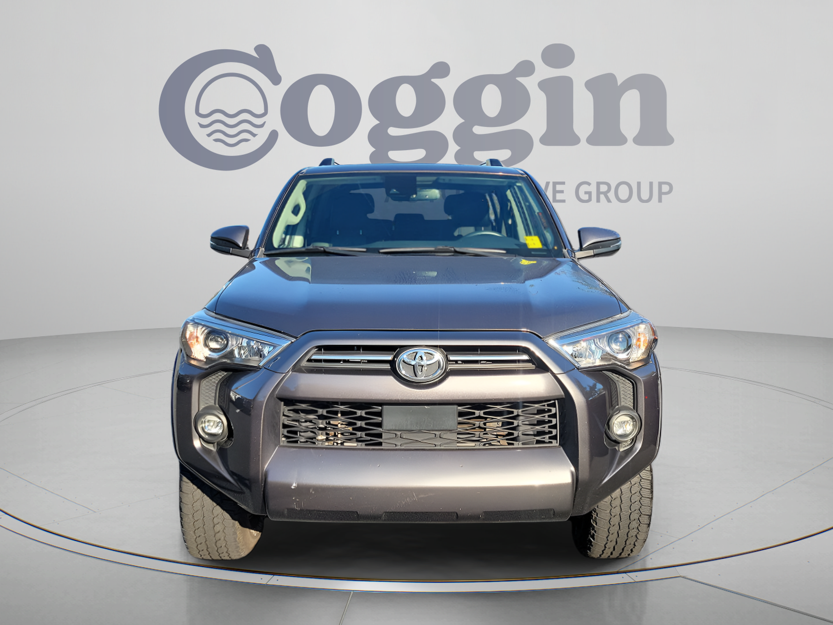 Used 2021 Toyota 4Runner SR5 Premium w/ Moonroof Package AWD/4WD image 5