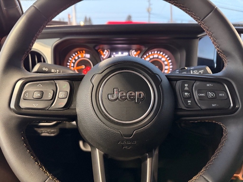 Used 2024 Jeep Wrangler Sport S image 18