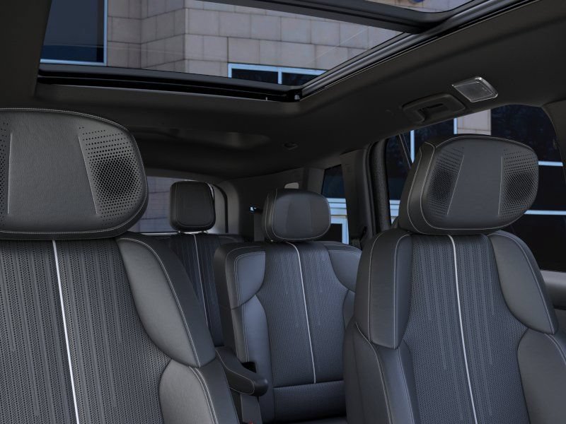 New 2027 Cadillac Vistiq Sport AWD/4WD image 24