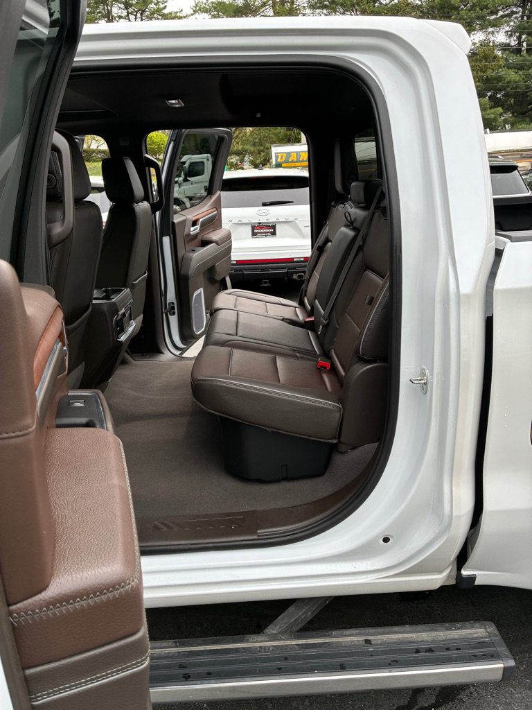 Used 2023 GMC Sierra 1500 Denali w/ Denali Reserve Package AWD/4WD image 33