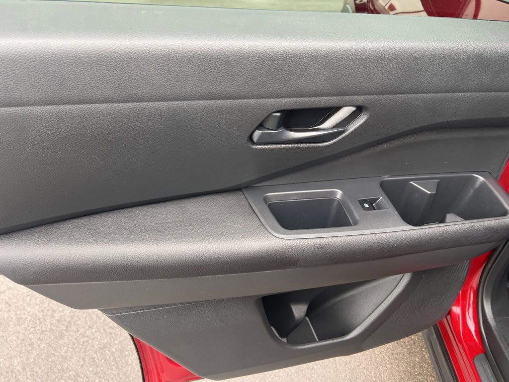 Certified 2024 Nissan Pathfinder Rock Creek image 11