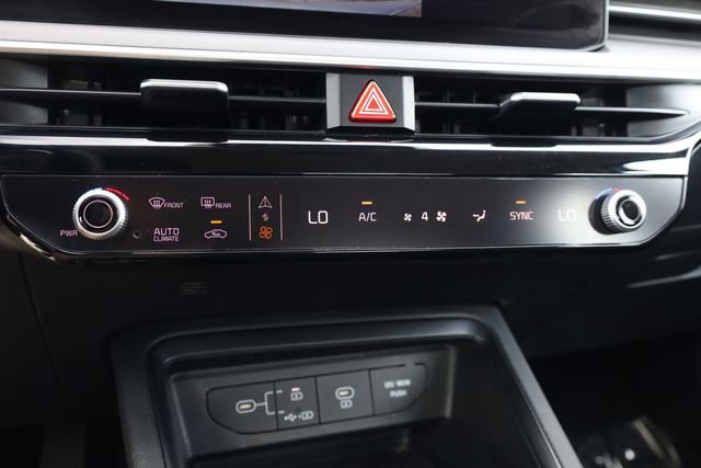 Used 2025 Kia K5 LXS image 19