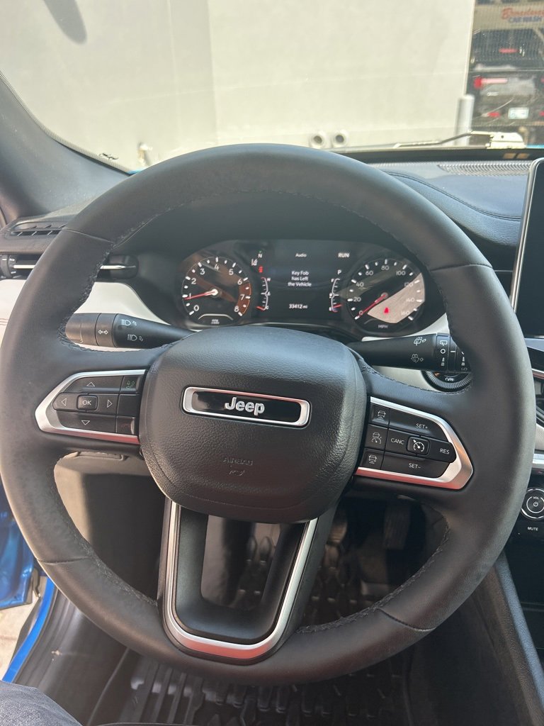 Used 2024 Jeep Compass Limited image 8