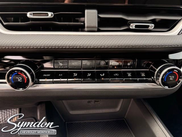 New 2026 Chevrolet Equinox LT w/ Convenience Package II image 16