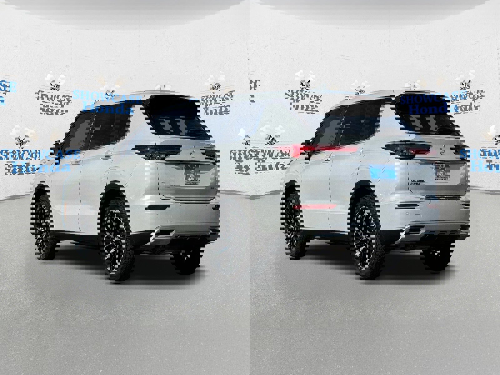 Used 2022 Mitsubishi Outlander SE image 5