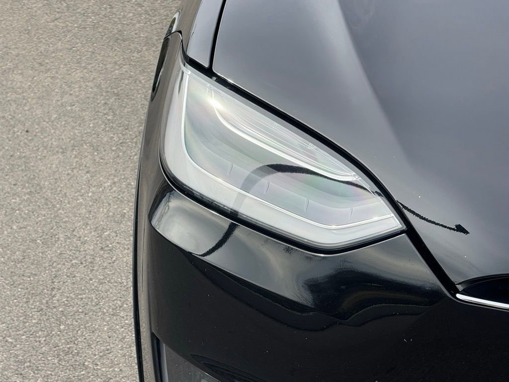 Used 2020 Tesla Model X Long Range image 5
