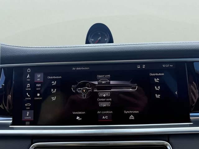 Used 2018 Porsche Panamera 4 AWD/4WD image 30