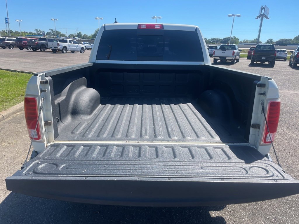 Used 2017 RAM 1500 Laramie w/ Convenience Group image 7