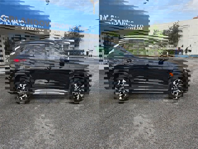 New 2025 Volkswagen Tiguan S image 3