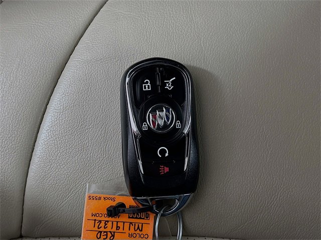 Used 2021 Buick Enclave Premium w/ Sun and Sites Package image 33