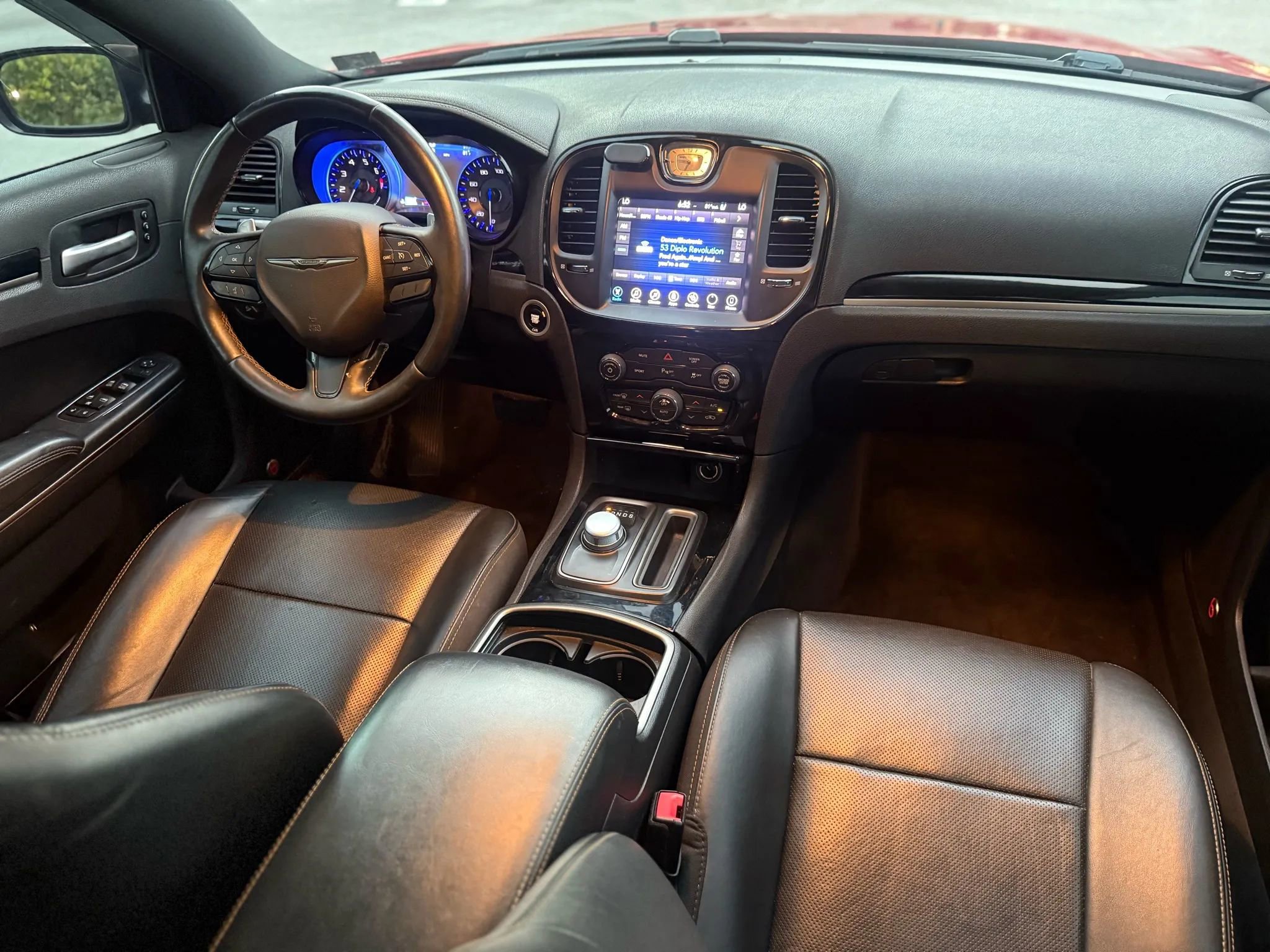 Used 2017 Chrysler 300 S w/ 300S Premium Group 2 w/2_L image 19