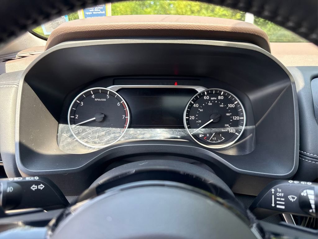 Used 2022 Nissan Rogue SL w/ SL Premium Package image 24