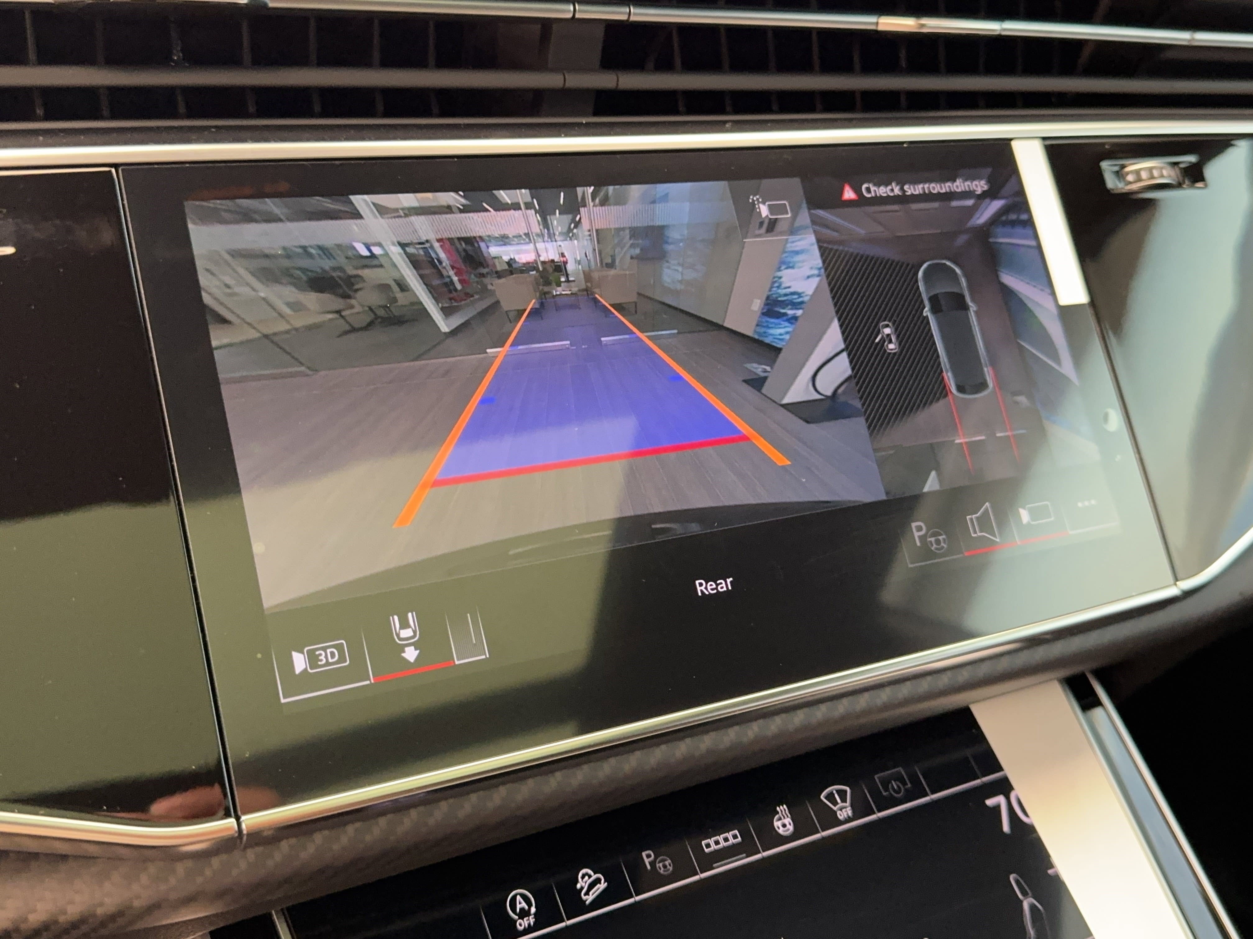 New 2026 Audi SQ8 Prestige image 23