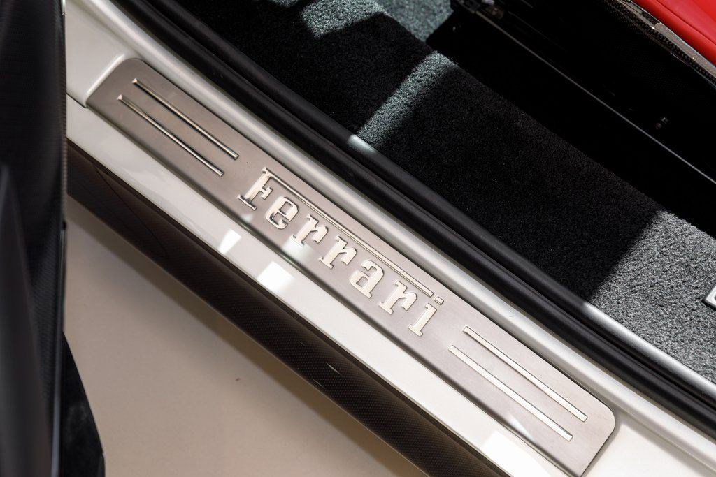 Used 2024 Ferrari SF90 Spider AWD/4WD image 21