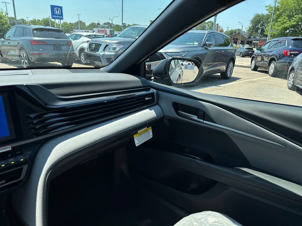 New 2026 Toyota Camry SE AWD/4WD image 27