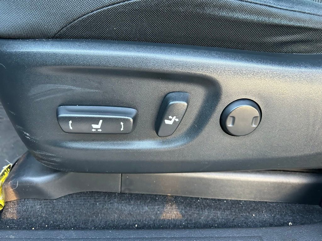 Used 2024 Toyota 4Runner SR5 image 16