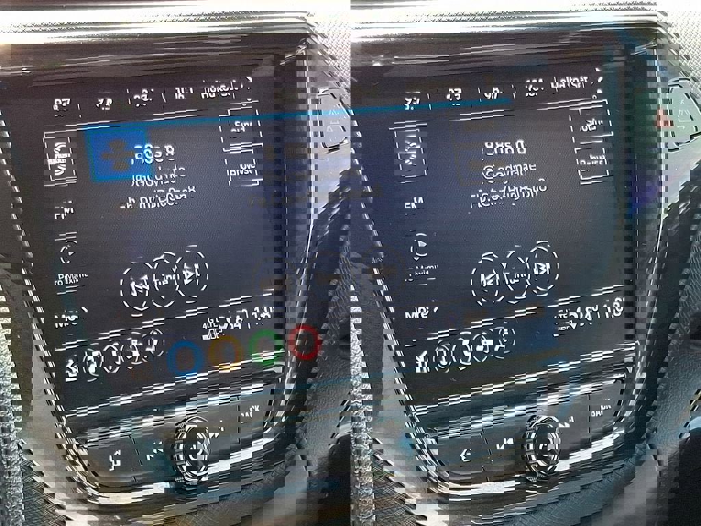 Certified 2023 Chevrolet TrailBlazer LT w/ Convenience Package AWD/4WD image 17