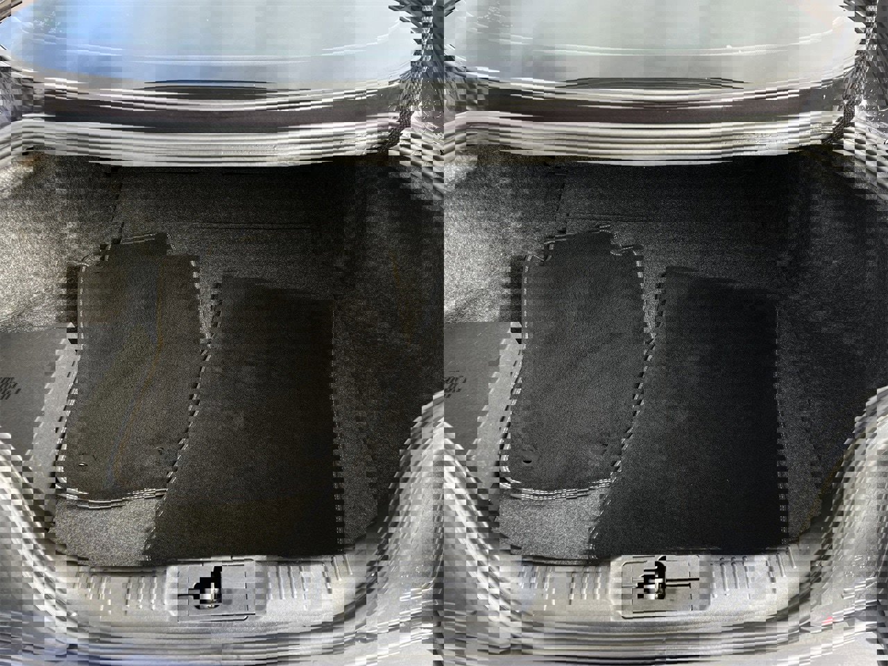 Used 2022 Ford Mustang Mach 1 image 27