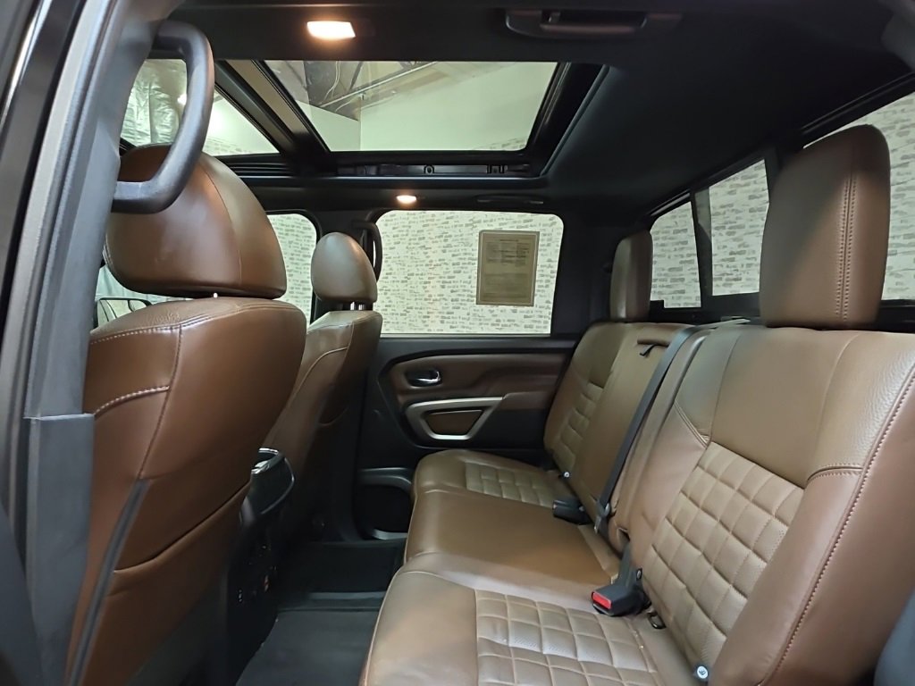 Used 2021 Nissan Titan Platinum Reserve w/ Moonroof Package image 20